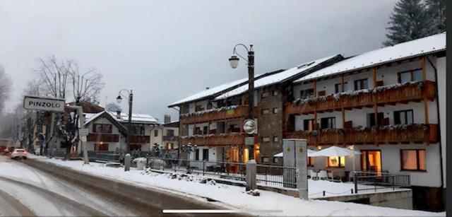 Olympic Regina Hotel Pinzolo Luaran gambar