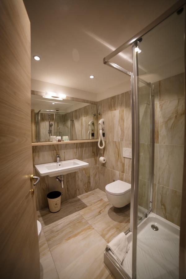 Olympic Regina Hotel Pinzolo Luaran gambar