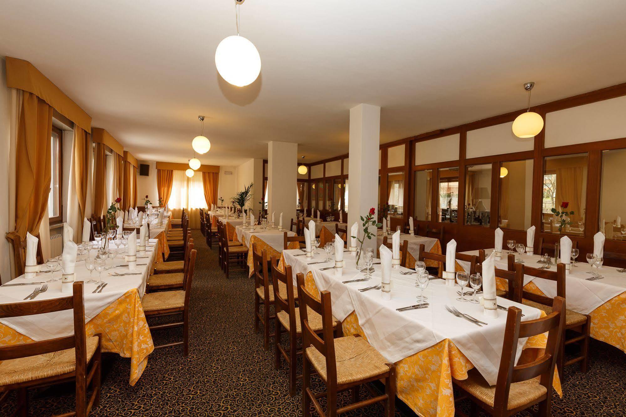 Olympic Regina Hotel Pinzolo Luaran gambar