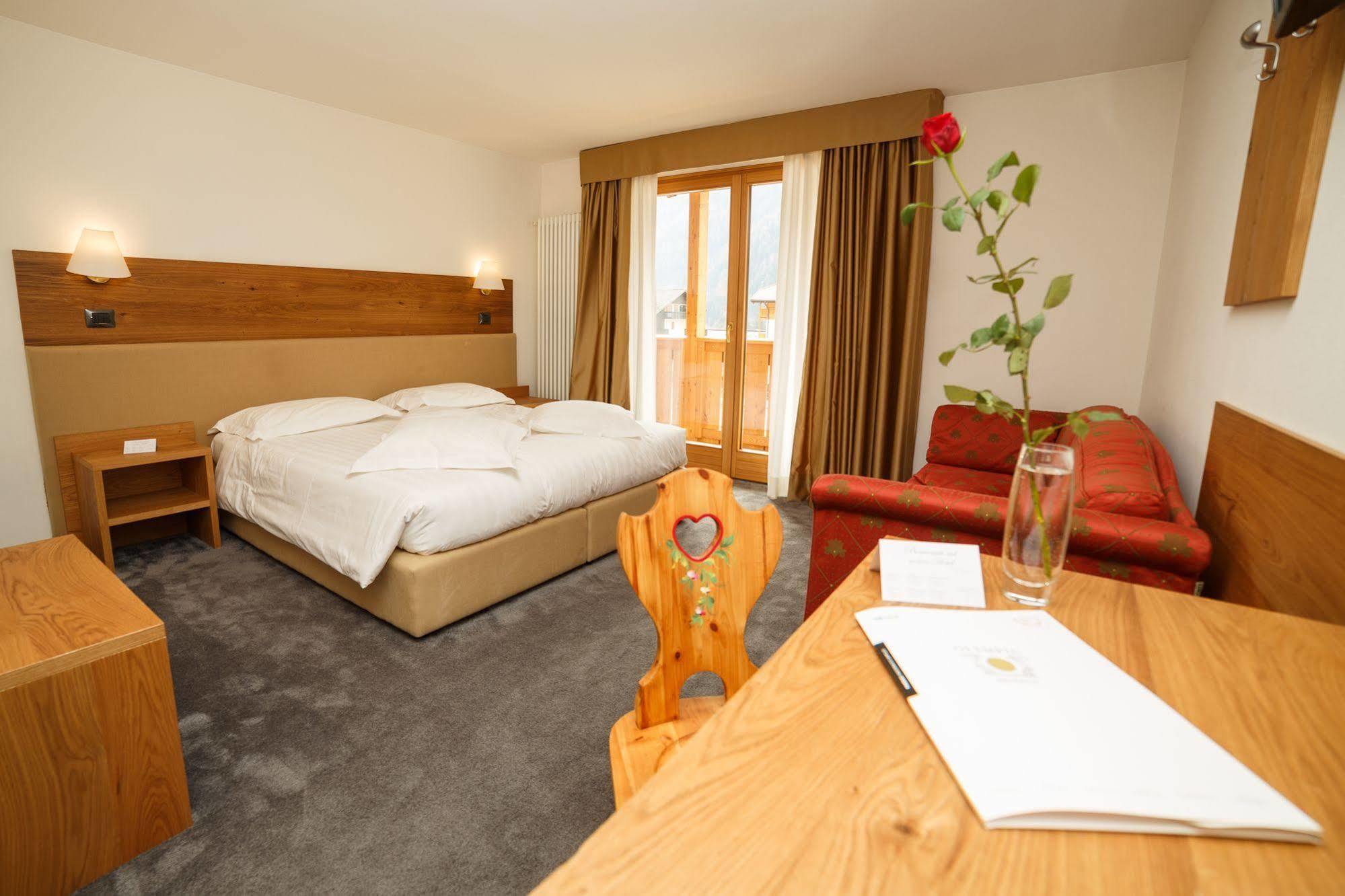 Olympic Regina Hotel Pinzolo Luaran gambar