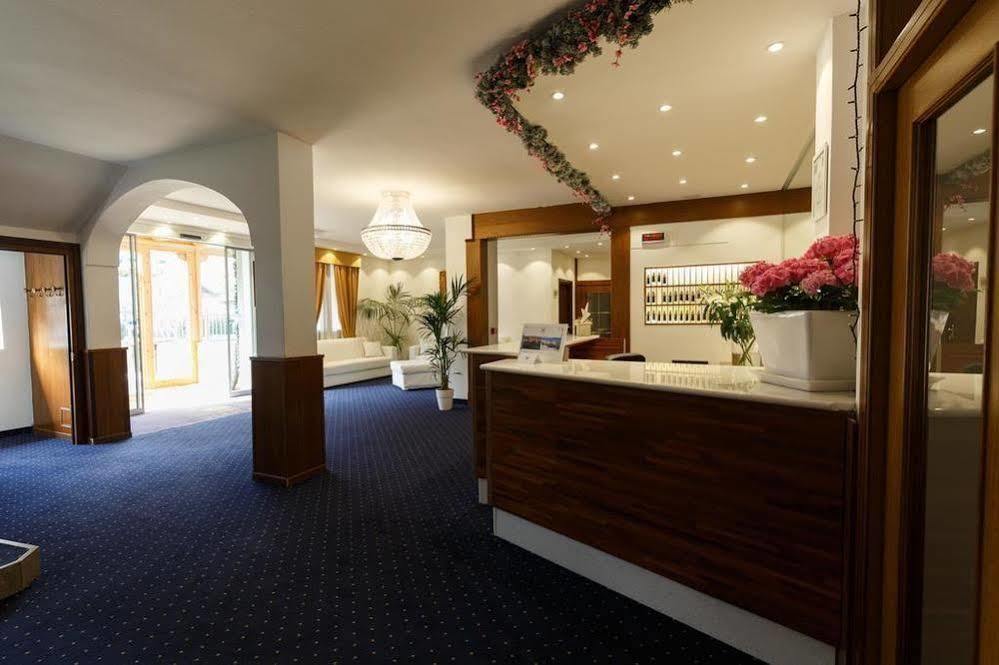 Olympic Regina Hotel Pinzolo Luaran gambar